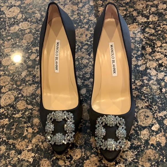 Brand new manolo blahnik hangisi shoes - Picture 2 of 3
